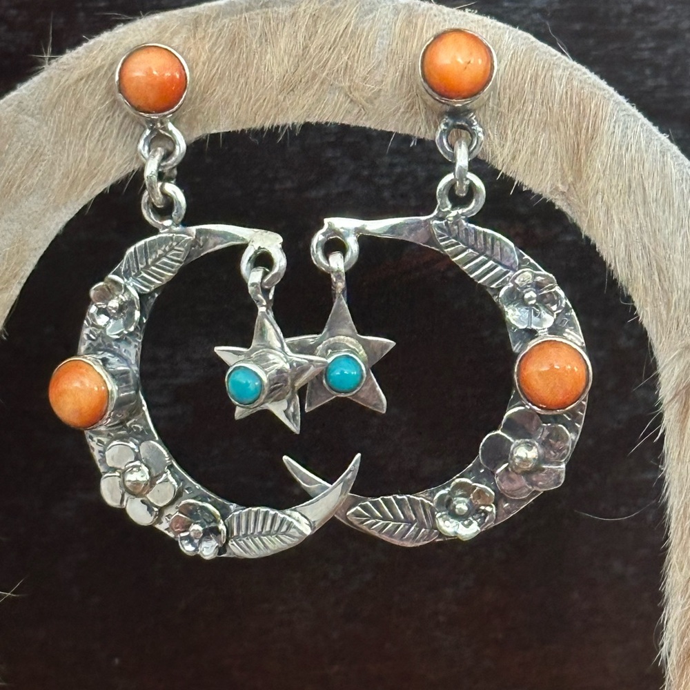 Spiny oyster turquoise moon, stars dangle southwestern Sterling silver earrings - Picture 3 of 6